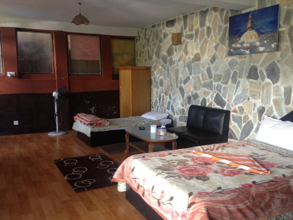Snow View Mountain Resort Дхуликел Стая снимка